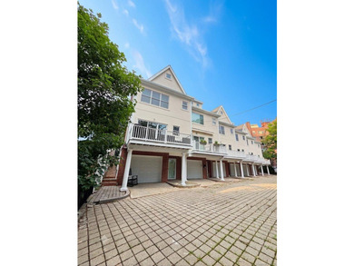 Looking for the High Income Producing Property with an Amazing - photo 3