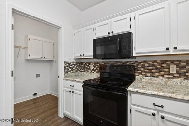 Move-in ready home in the heart of D'Iberville! This - photo 15