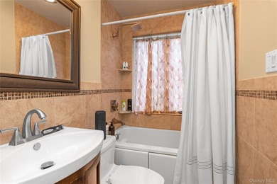 Welcome to this beautifully maintained split-level home located - photo 16