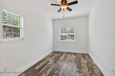 Move-in ready home in the heart of D'Iberville! This - photo 17