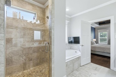 Welcome to 2613 Aberdeen Drive, a beautifully crafted home - photo 21