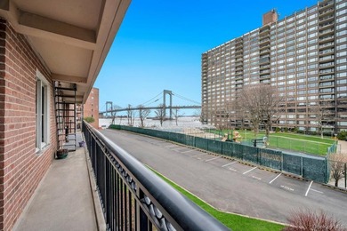 Welcome to 162-41 Powell's Cove Boulevard, Apt 2J. A beautifully - photo 21