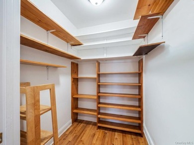 Welcome to 162-41 Powell's Cove Boulevard, Apt 2J. A beautifully - photo 25
