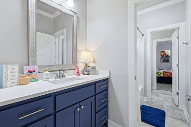 Welcome to 2613 Aberdeen Drive, a beautifully crafted home - photo 29