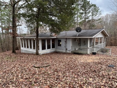 Lake Home Off Market in Ripley, Mississippi