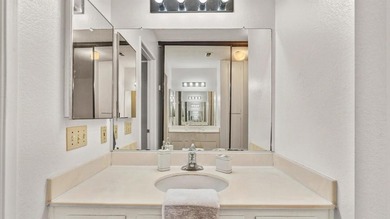 Price improvement and reduction $30,000! Welcome to a true blank - photo 32