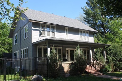 Charming Colonial-style home full of old-world character - photo 3
