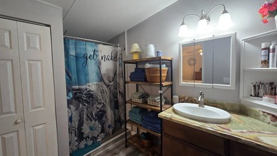 The current lot rent will increase for new buyer - please verify - photo 36