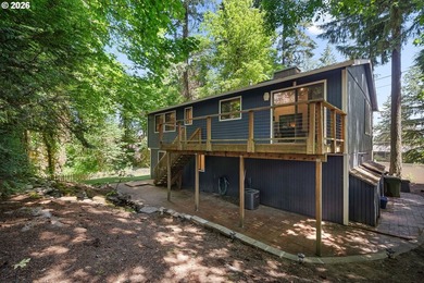 Minutes to downtown Lake Oswego. Boutique shopping, wine bars - photo 36
