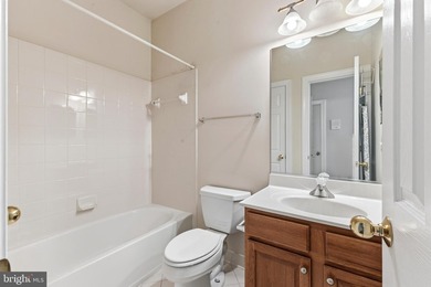Welcome to this WONDERFUL Home in the PRESTIGIOUS Gated Golf - photo 41