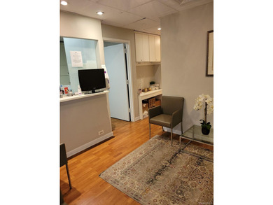 PRIME MIDTOWN MEDICAL & PROFESSIONAL CONDO UNIT FOR SALE - photo 9