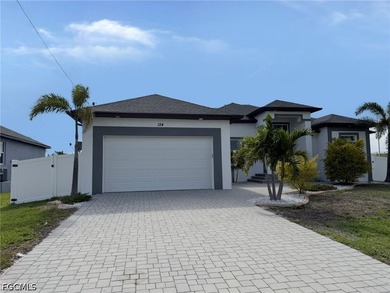 Spectacular four-bedroom, three-bath home with 1,877 interior - photo 1