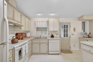 Welcome to your private retreat in the heart of The Villages - photo 19