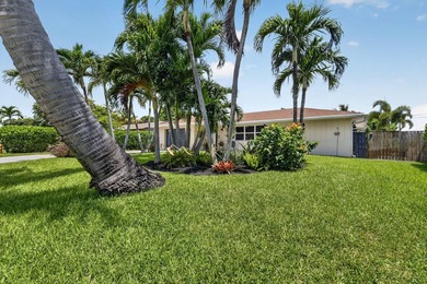 Welcome to your own private tropical oasis in this beautifully - photo 24