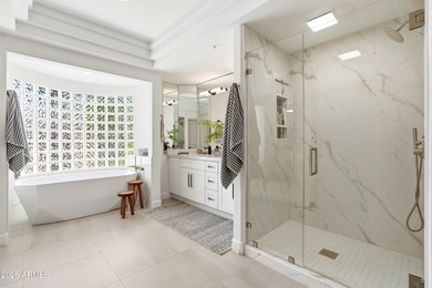 Experience waterfront luxury living in the heart of Scottsdale - photo 28