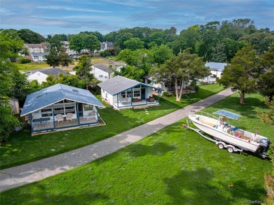A Once-in-a-Generation Hamptons Bayfront Resort Legacy Estate - photo 5