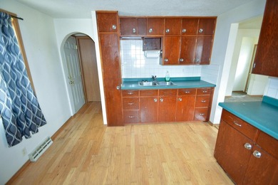 Cute, comfortable and efficient two bedroom single story home - photo 8