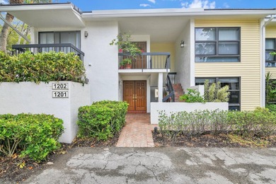 Rarely available. Expanded remodeled ground floor garden - photo 1