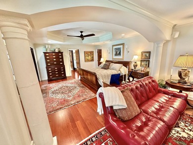 Welcome to the Crown Jewel of the Emerald Coast! As you enter - photo 18
