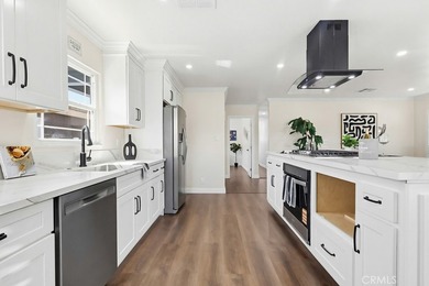Come see this beautiful, newly renovated 3-bedroom, 2-bathroom - photo 23