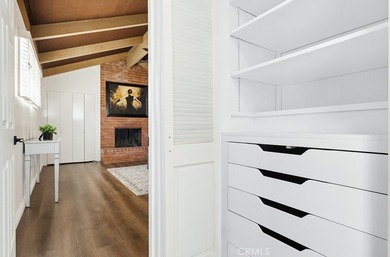 Come see this beautiful, newly renovated 3-bedroom, 2-bathroom - photo 27