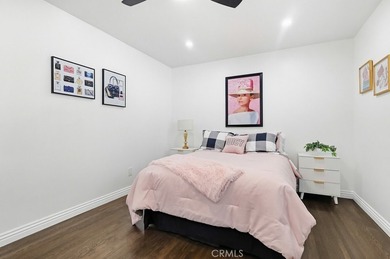 Come see this beautiful, newly renovated 3-bedroom, 2-bathroom - photo 41