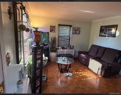 Welcome to this cozy and well-maintained 1-bedroom, 1.5-bathroom - photo 4