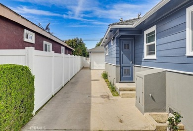 Come see this beautiful, newly renovated 3-bedroom, 2-bathroom - photo 48