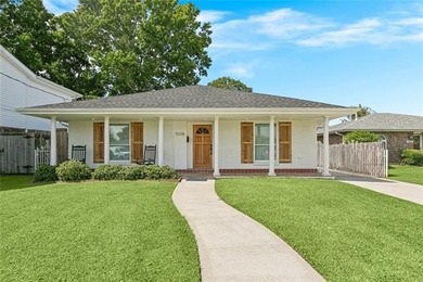 Lake Pontchartrain Home Active Under Contract in Metairie Louisiana