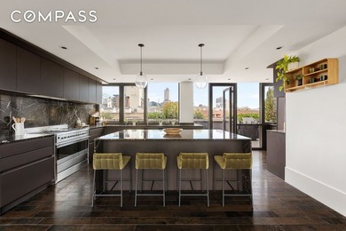 Elevated life in every sense: 5,100 sq.ft. Trophy Penthouse with - photo 10