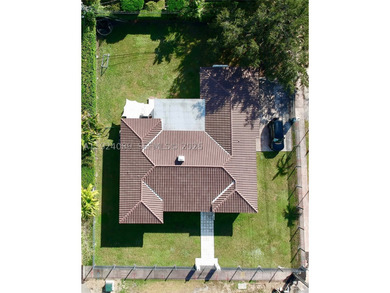 The Perfect single family home t in the center of Coral Gables - photo 3