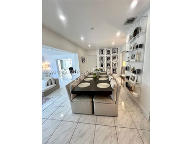 The Perfect single family home t in the center of Coral Gables - photo 10