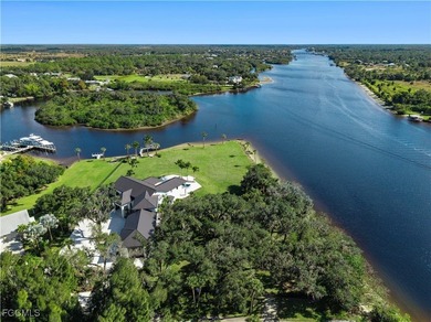 A rare Waterfront estate offering privacy, scale, and true - photo 2