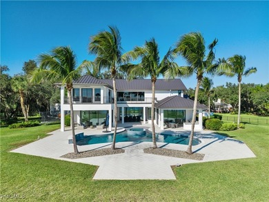 A rare Waterfront estate offering privacy, scale, and true - photo 5