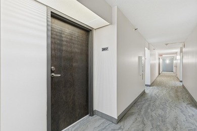 Luxury at an affordable price! Sweeping views of St Paul, the