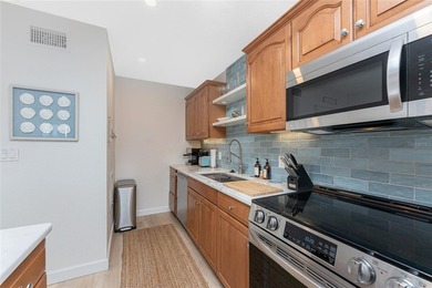 Rarely does a condo in Punta Gorda Isles offer this combination - photo 5