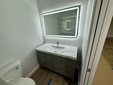 No Age Restrictionspletely Renovated End-Unit Condo Move in - photo 7