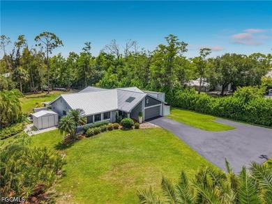 Nestled near the end of a cul-de-sac, this beautifully remodeled - photo 1