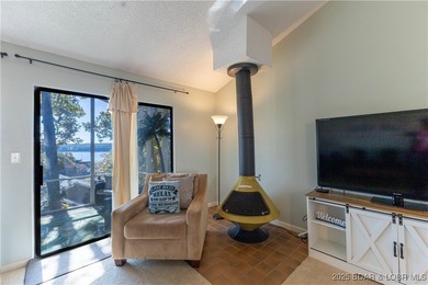 Location, Lifestyle & Convenience, this 1 has It All! Welcome to