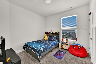 Nearly new and better than waiting for new construction! This - photo 15
