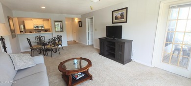 Move in ready fully furnished. Brand new HVAC system . Would - photo 18