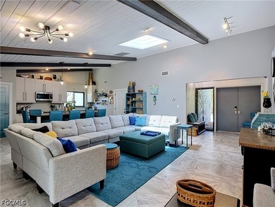 Nestled near the end of a cul-de-sac, this beautifully remodeled - photo 8