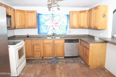 Almost 10 ACRES of land! Great place to build your dream home on - photo 18