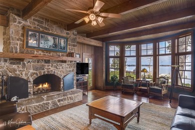 Lake Home For Sale in Shreveport, Louisiana