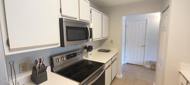 Move in ready fully furnished. Brand new HVAC system . Would - photo 23