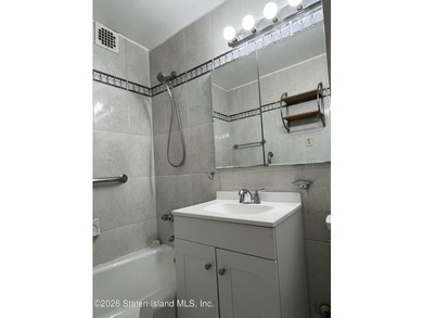 Welcome to The Fountains, a luxury high rise offering 24-hour - photo 24