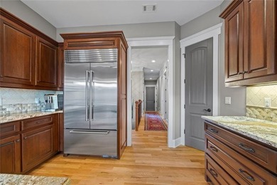 Experience refined living in this exceptional 4,630 sq ft - photo 30
