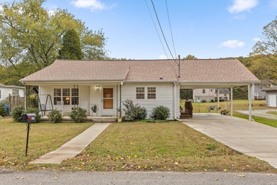 Chickamauga Lake Home Sale Pending in Soddy Daisy Tennessee