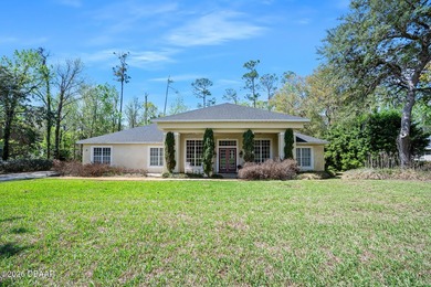 Broadwater custom estate home at a fabulous price. Curb appeal - photo 1