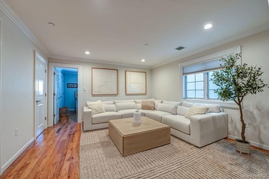 Welcome to your perfect seaside retreat in the heart of Long - photo 5